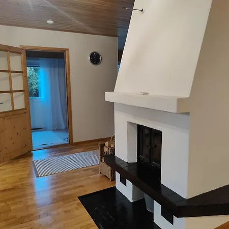 Дом отдыха Kodikas Talo Lammen Rannalla *